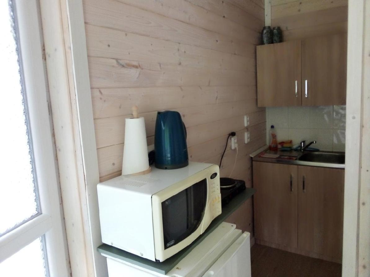 Rekreacni Chatka / Tiny House Apartman Františkovy Lázně Kültér fotó